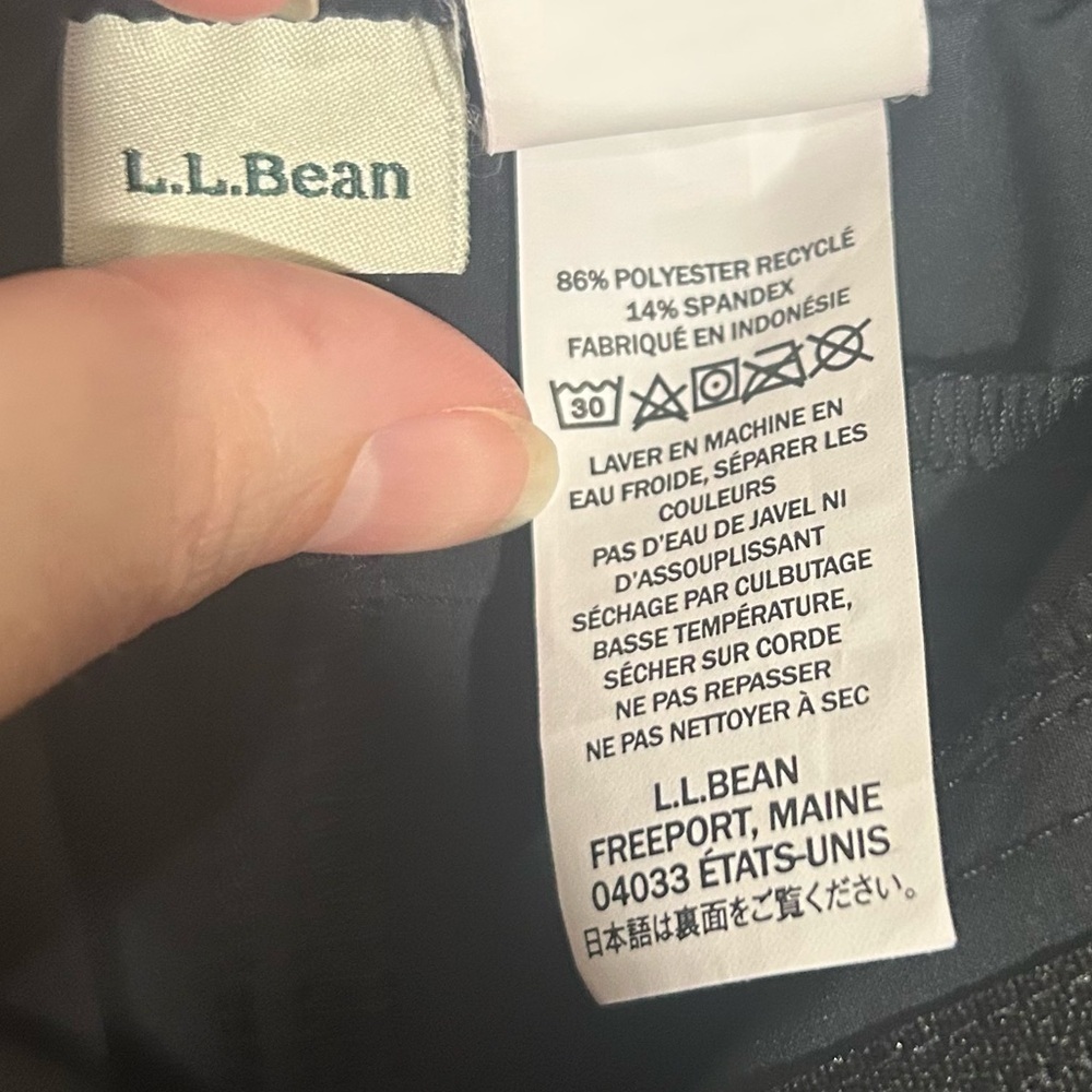 LL Bean Women’s Size 8 Stretch Shorts Black UPF 50+ Outdoor Athletic - Picture 9 of 12